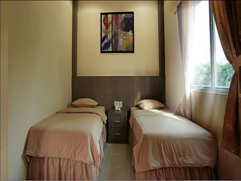 Benteng Hotel Pekanbaru Esterno foto